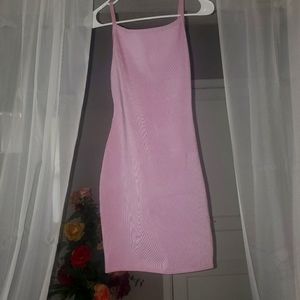 Worn at a wedding. Size small and in excellent condition/like new!